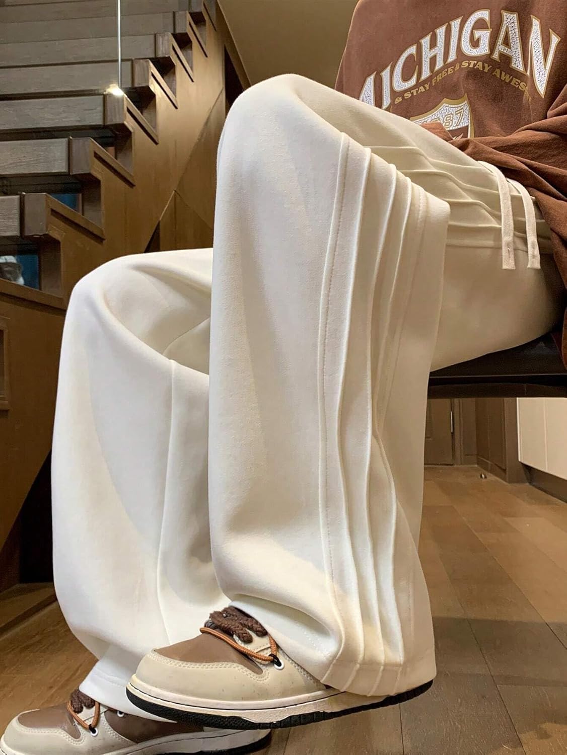 Men’s Off-White Loose Fit Korean Style Track Pants – Streetwear Essential
